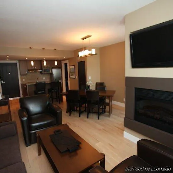 The Parkside Hotel And Spa Victoria 4*,