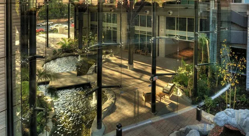 The Parkside Hotel And Spa Victoria